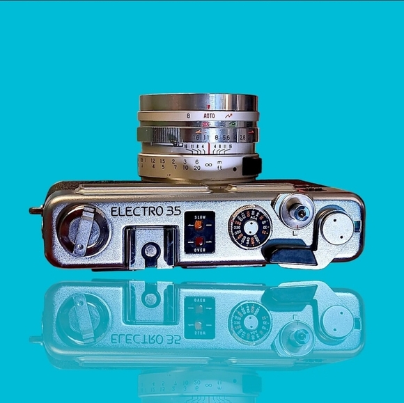 VTG Yashica Electro 35 GSN Camera Excellent Condition - Picture 7 of 14